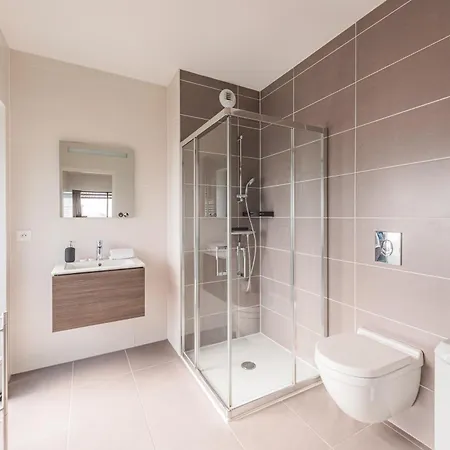 Red Sky - Presquile Malraux Avec Terrasse Straßburg